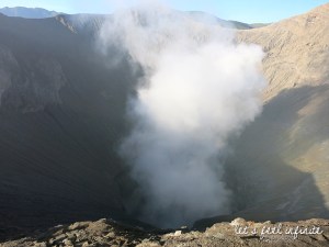 Cratère fumant du Mont Bromo